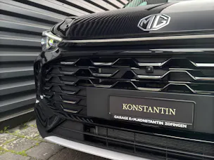 MG ZS 1.5 Hybrid+ Luxury