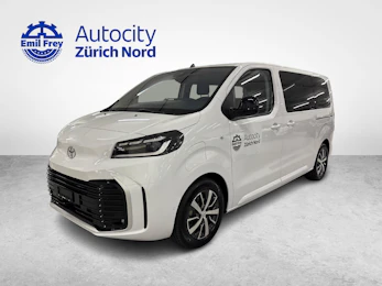 image du véhicule TOYOTA PROACE Verso L1 50KWh Trend