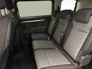 https://vehicle.imgix.net/4260188/a26fbba0-2245-41e7-a875-f5ed2aa5fa9f.jpg
