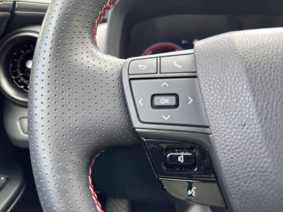 Fahrzeugbild 6 Fahrzeugbild 6