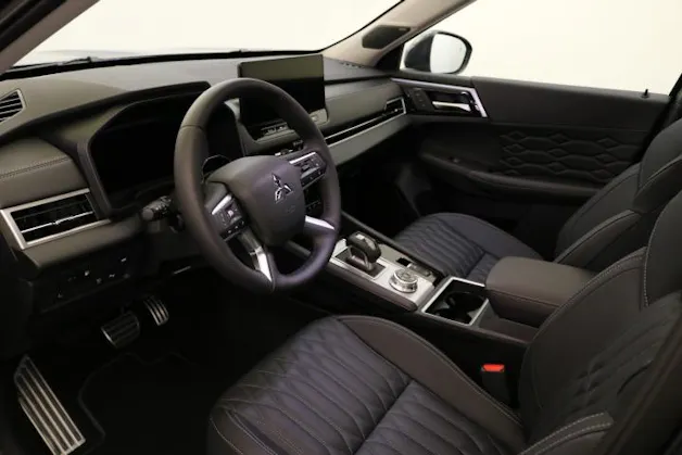 Mitsubishi Outlander 2.4 PHEV Instyle 4x4