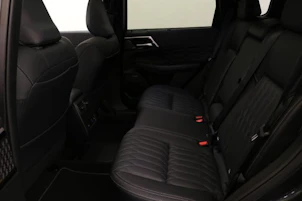 Fahrzeugbild MITSUBISHI Outlander 2.4 PHEV Instyle 4x4