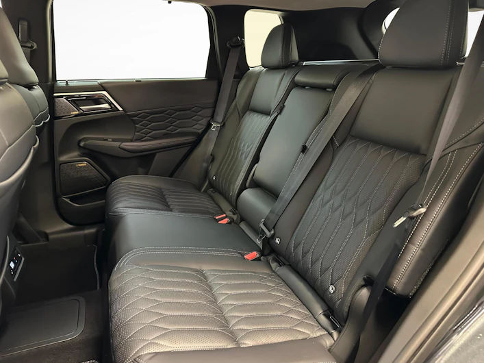 image du véhicule MITSUBISHI OUTLANDER