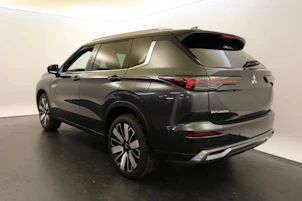 Fahrzeugbild MITSUBISHI Outlander 2.4 PHEV Instyle 4x4