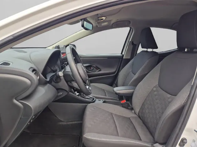Toyota Yaris 1.5 VVT-i HSD Trend 47236/069
