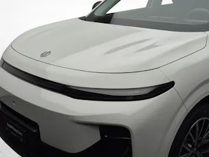 Leapmotor B10 1.5 Hybrid EV