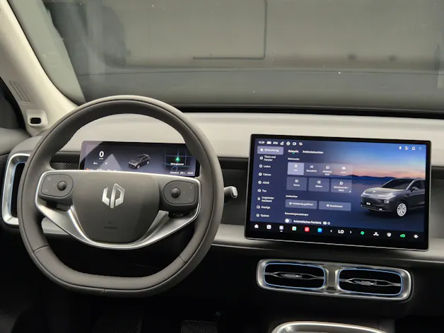 Leapmotor B10 1.5 Hybrid EV