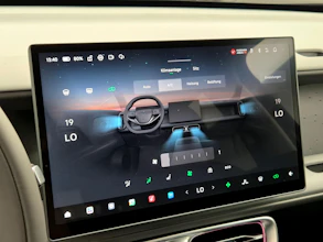 https://vehicle.imgix.net/4260251/4ef27415-217d-4220-9803-8ad8ea6fb4e5.jpg