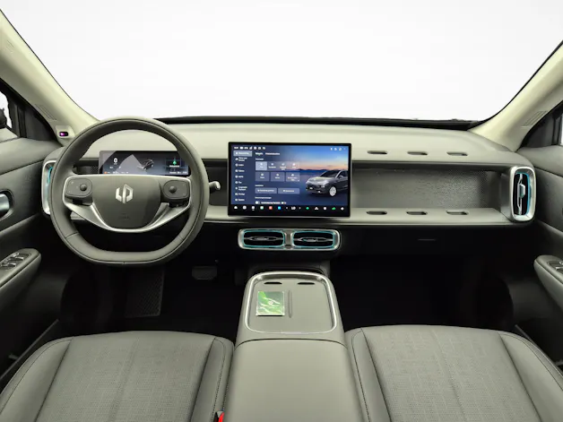 Leapmotor B10 1.5 Hybrid EV