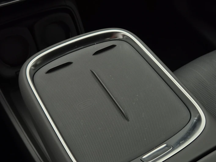 Fahrzeugbild LEAPMOTOR B10
