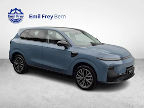 https://vehicle.imgix.net/4260288/109e17a3-fda7-4034-bdd1-9d64b1b76484.jpg
