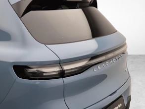 https://vehicle.imgix.net/4260288/37900e6a-5c93-4310-ad05-5af224c25ac4.jpg