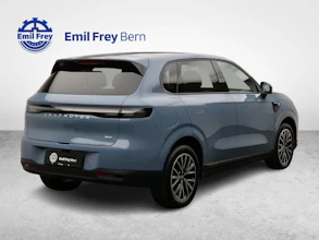 https://vehicle.imgix.net/4260288/6ee0b425-414b-4518-bfb4-62d70034022a.jpg