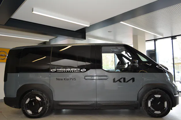 Kia PV5 Passenger 71.2 kWh Elite