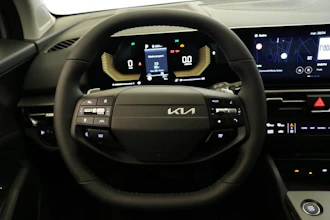 https://vehicle.imgix.net/4260332/29260f7e-4bb4-490c-9bac-7867df203324.JPG