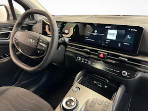 https://vehicle.imgix.net/4260332/72c461be-a1aa-4d16-ab2d-fd3ddd9dd682.jpg