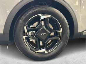 https://vehicle.imgix.net/4260332/967adebb-b3ce-472b-b72f-20da61c385dc.jpg