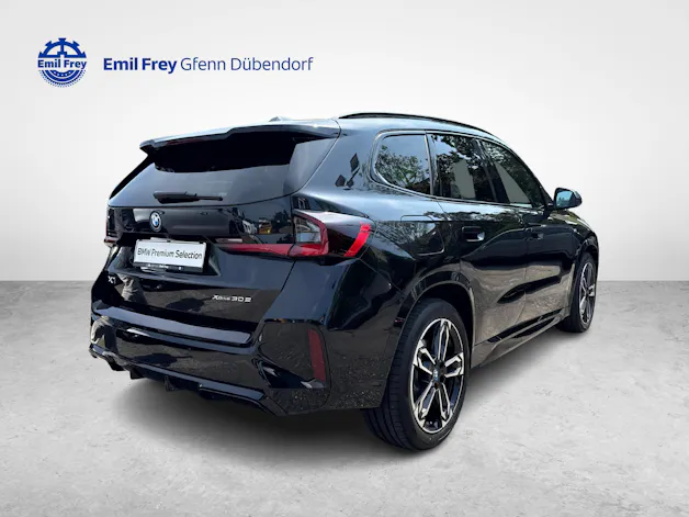 BMW X1 30e xDrive paddles