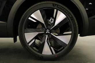 https://vehicle.imgix.net/4260373/5a6d88da-3847-41ed-bc27-ee9538317a7e.JPG
