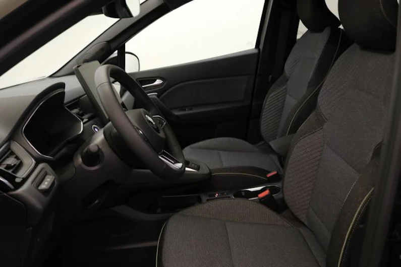 Fahrzeugbild MITSUBISHI GRANDIS