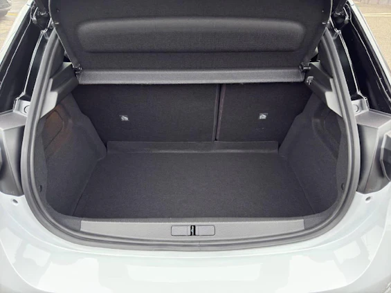 Fahrzeugbild 10 Fahrzeugbild 10