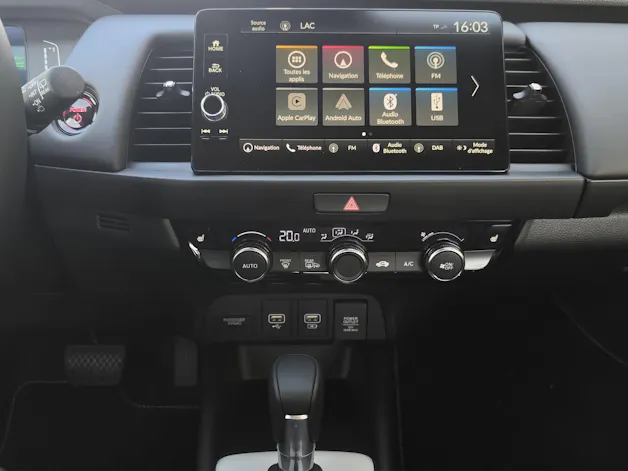 Honda Jazz 1.5 i-MMD Crosstar Advance