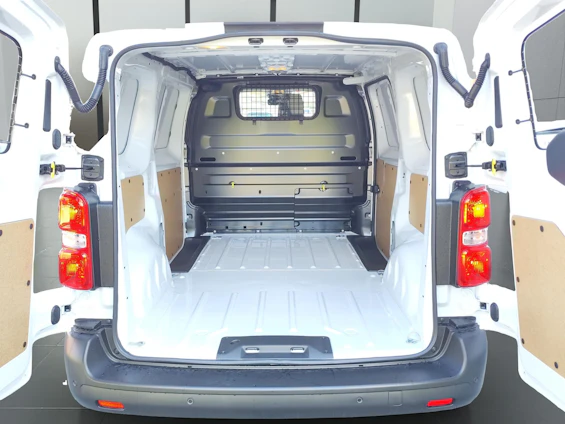 Fahrzeugbild 16 Fahrzeugbild 16