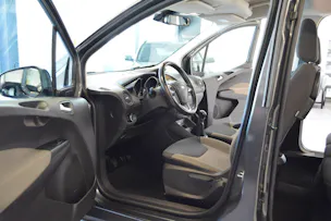 Ford Tourneo Courier 1.0 EcoB 100 Titanium