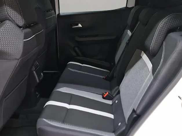 Opel Frontera 1.2 T HEV 145 GS 7-Plätzer