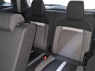 Opel Frontera 1.2 T HEV 145 GS 7-Plätzer
