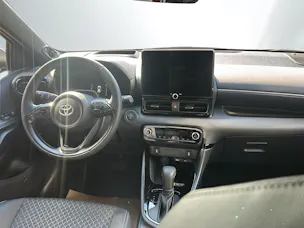 Toyota Yaris 1.5 VVT-i HSD Premium