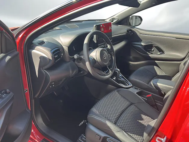 Toyota Yaris 1.5 VVT-i HSD Premium