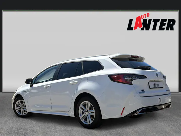 Suzuki Swace 1.8 Compact Top Hybrid