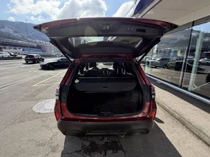 Subaru Forester Station 2.0i e-Boxer Swiss Plus