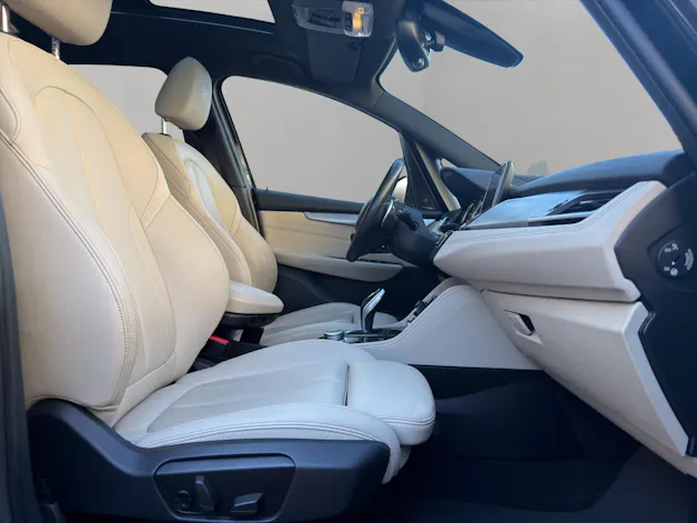 BMW 220d xDrive Gran Tourer Steptronic Luxury Line