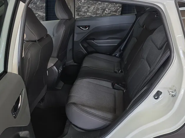 Subaru Crosstrek 2.0i e-Boxer Swiss Plus