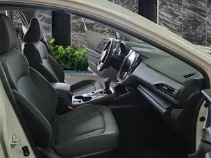 Subaru Crosstrek 2.0i e-Boxer Swiss Plus