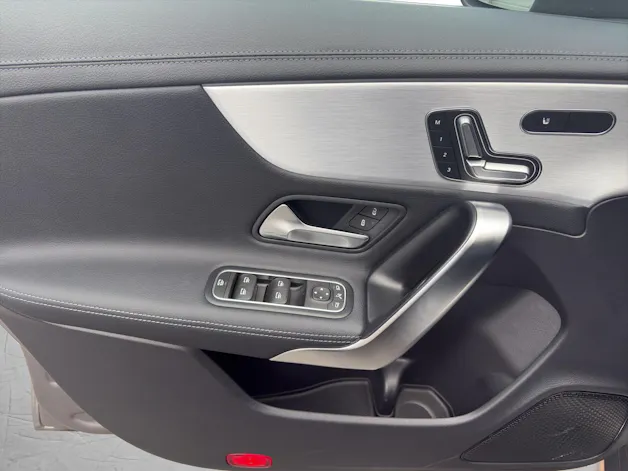 Mercedes-Benz CLA 35 AMG 4matic Shooting Brake