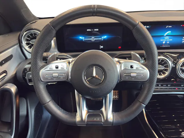 Mercedes-Benz CLA 35 AMG 4matic Shooting Brake