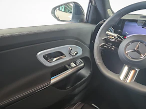 https://vehicle.imgix.net/4260541/34e9665d-9b76-4c7e-9d28-d02b7da70d07.jpg