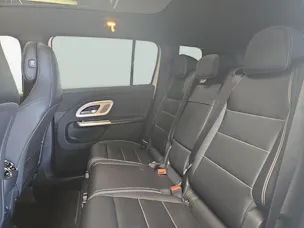 Mercedes-Benz GLB 220 4MATIC AMG Line