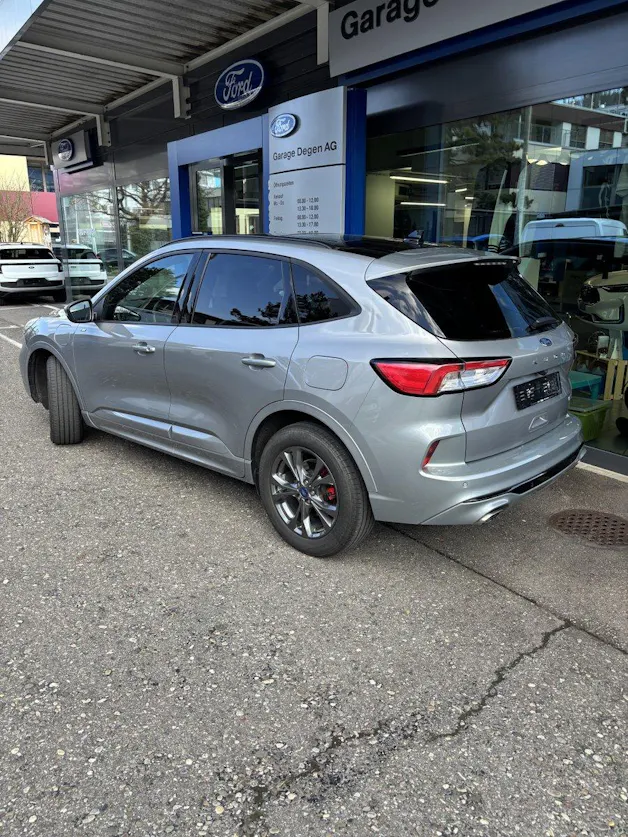 Ford Kuga 2.5 Plug-in Hybrid ST-Line X