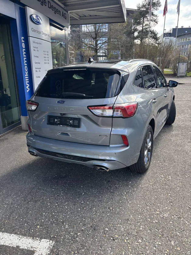 Ford Kuga 2.5 Plug-in Hybrid ST-Line X