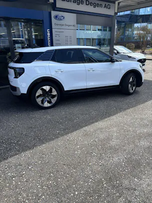 Ford Explorer Extended Range Premium