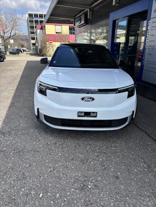 Ford Explorer Extended Range Premium