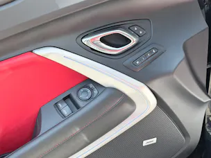 Chevrolet CAMARO SS 6.2 V8