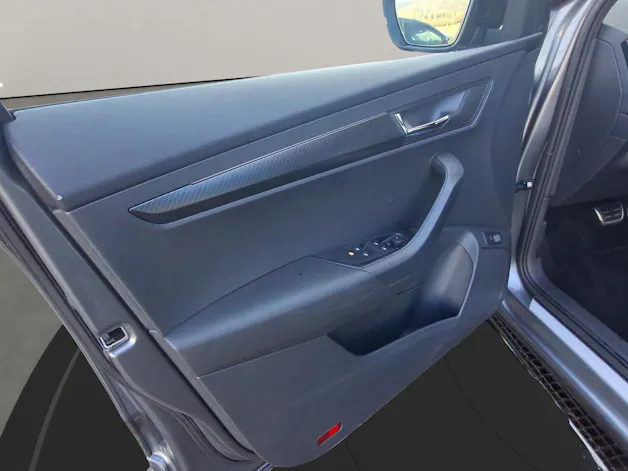 Škoda Karoq 2.0 TSI SportLine 4x4 DSG