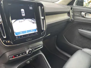 Volvo XC40 2.0 B4 MH Plus Dark
