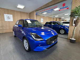 Suzuki Swift 1.2 Sakura Hybrid