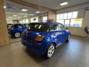Suzuki Swift 1.2 Sakura Hybrid